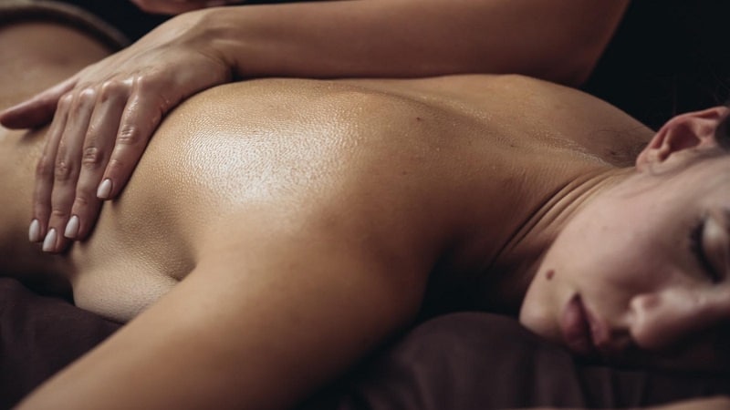 Home Massage Services for Ladies